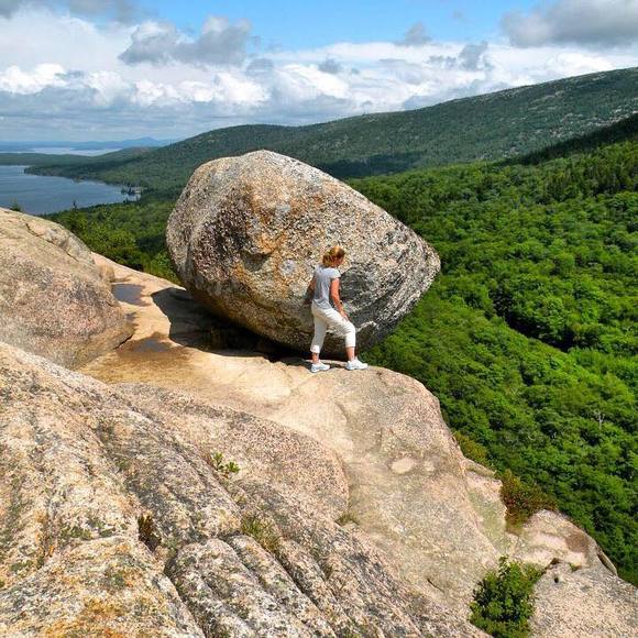 Meet your Posher, Carrie - Picture 1 of 1